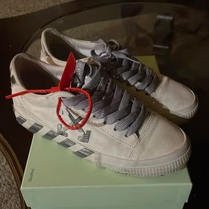 Offwhite shoes are little worn but they are still nice